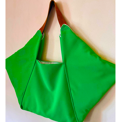 Sac en toile vert d'inspiration Origami pour l'été